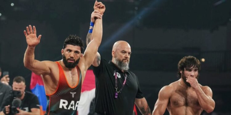 Արման Ծառուկյանը ռևանշ-գոտեմարտում հաղթեց ամերիկացի ըմբիշ Ջորջիո Պուլասին