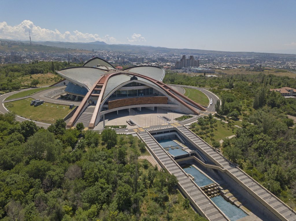 Կարեն Ղազարյանի ղեկավարությամբ մարզահամերգային համալիրը վերածվում է տարածաշրջանային կենտրոնի